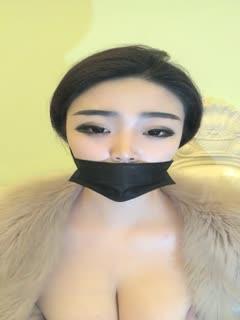 高颜值丰满肥逼御姐[小蝴蝶]揉搓奶子自摸逼逼，近距离特写手指插入，第1页 作者:Publisher 帖子ID:86650 TAG:国产自拍,国产裸聊,番号资源