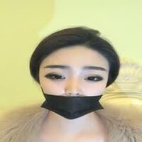 高颜值丰满肥逼御姐[小蝴蝶]揉搓奶子自摸逼逼，近距离特写手指插入，